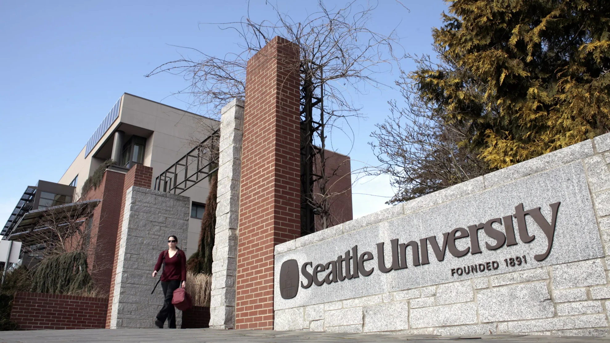 Seattle University Scholarships [NEXTYEAR] (Fully Funded) Favicon